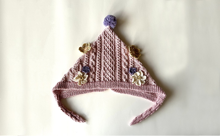 hood with flowers